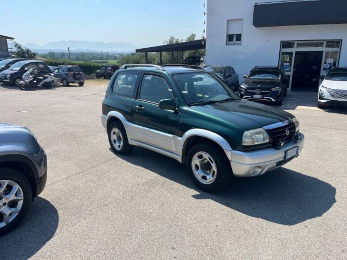 Suzuki Grand Vitara 16V cat 3 porte (2)