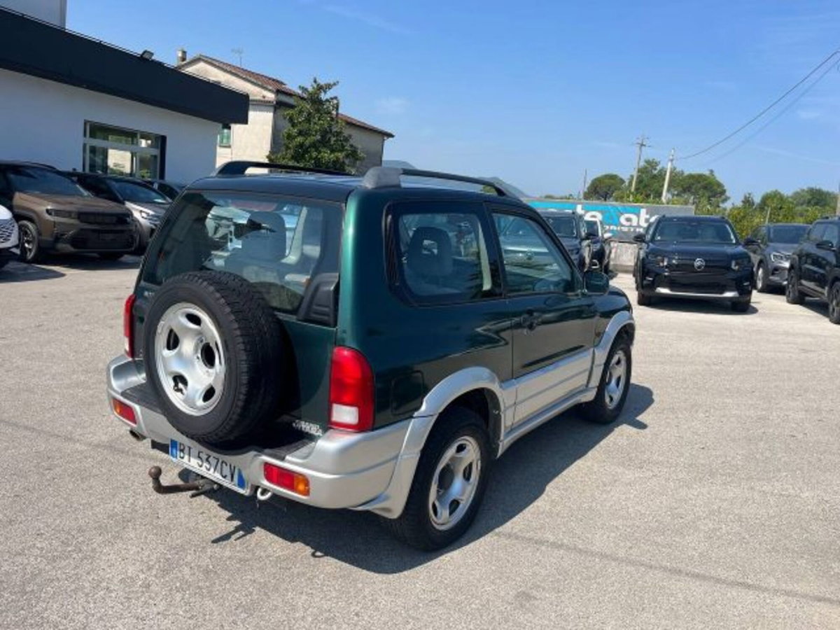 Suzuki Grand Vitara 16V cat 3 porte (4)