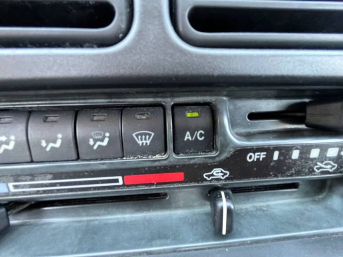 Suzuki Grand Vitara 16V cat 3 porte (8)