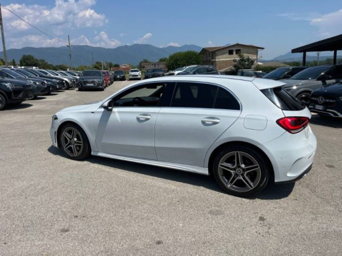 Mercedes-Benz Classe A 180 d AMG Line Premium Plus auto (7)