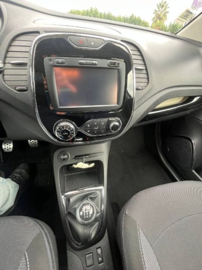 Renault Captur 0.9 TCe 12V 90 CV Start&Stop Intens (14)
