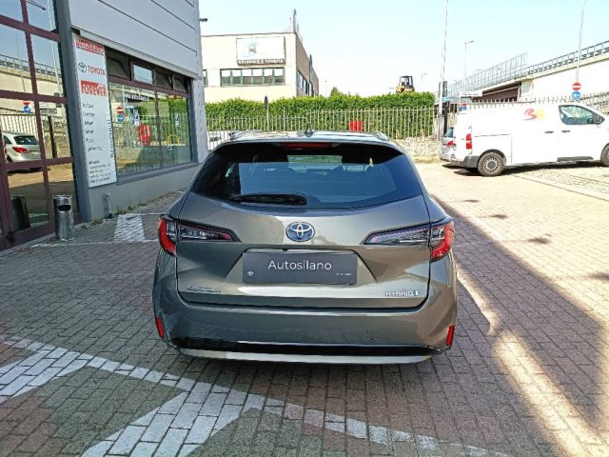 Toyota Corolla Touring Sports 1.8 Hybrid Business (6)