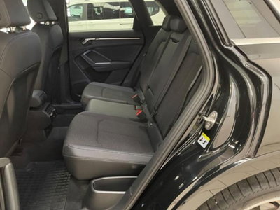 Audi Q3 35 TDI S line edition (14)