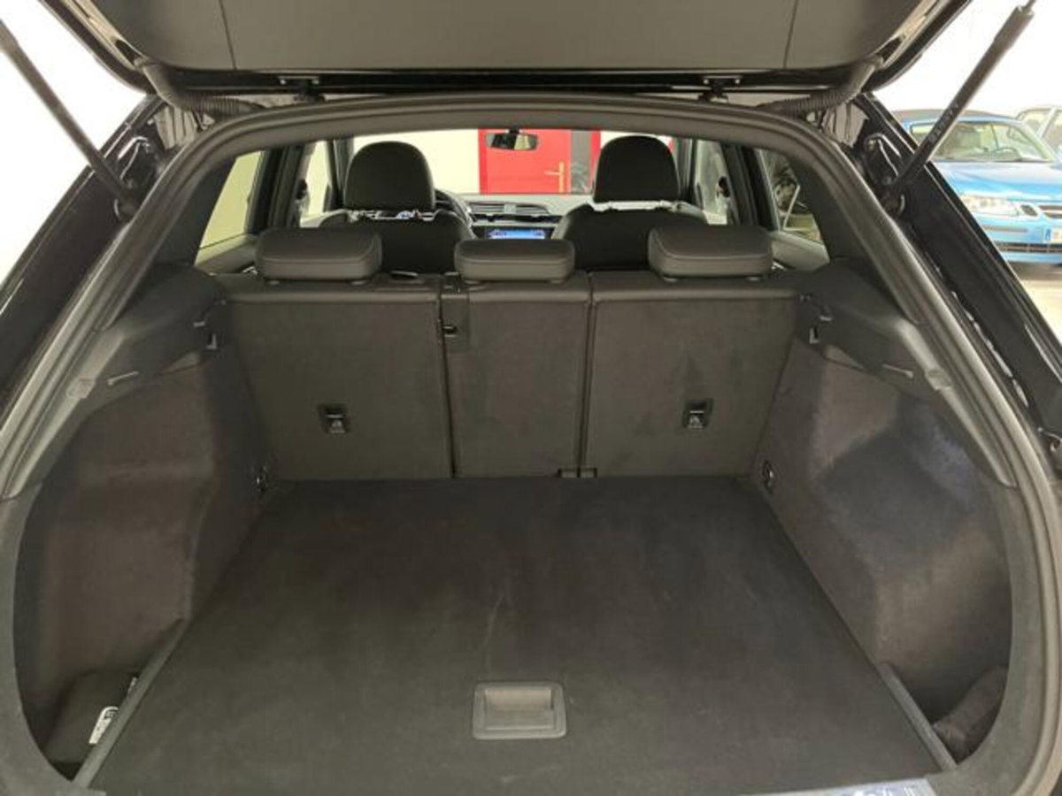 Audi Q3 35 TDI S line edition (15)