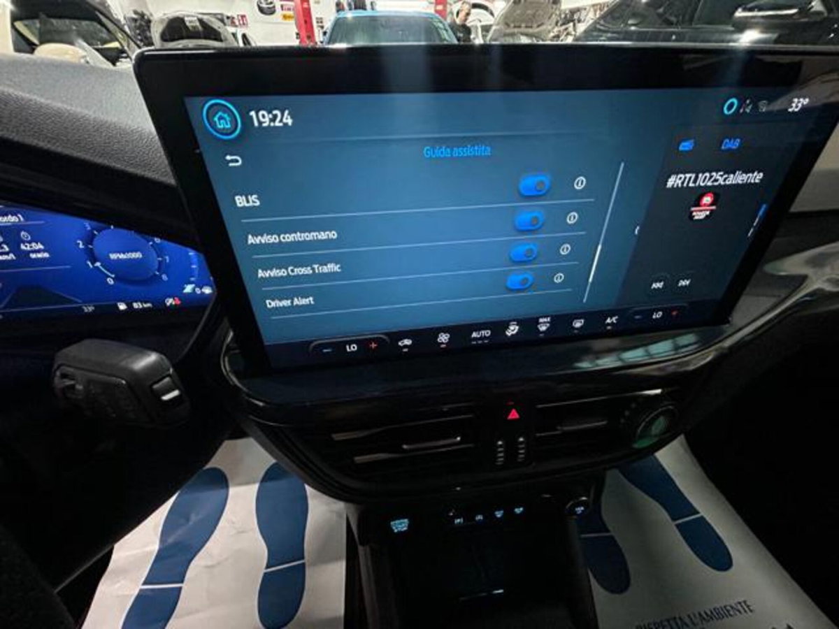 Ford Focus 1.0 EcoBoost Hybrid 125 CV Powershift 5p. ST-Line X (16)