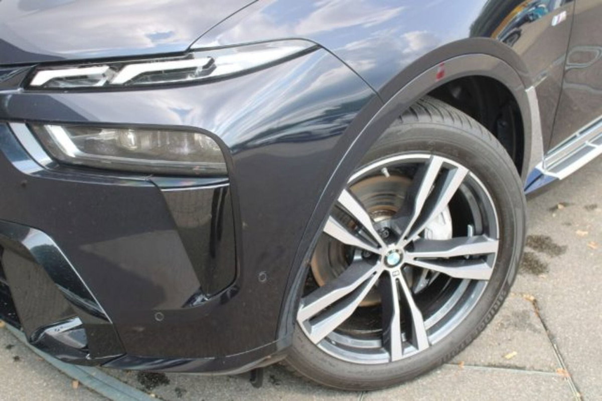 BMW X7 xdrive 40i 48V auto 7p.ti (2)