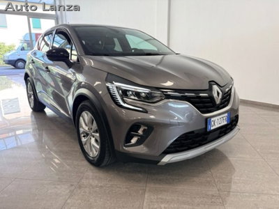 Renault Captur Plug-in Hybrid E-Tech 160 CV Intens usata
