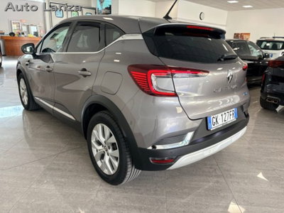 Renault Captur Plug-in Hybrid E-Tech 160 CV Intens (3)