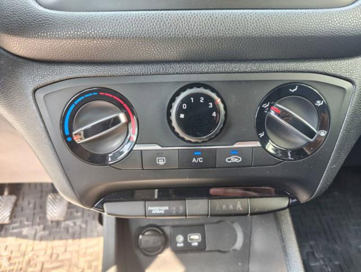 Hyundai i20 1.0 T-GDI 5 porte Comfort (11)