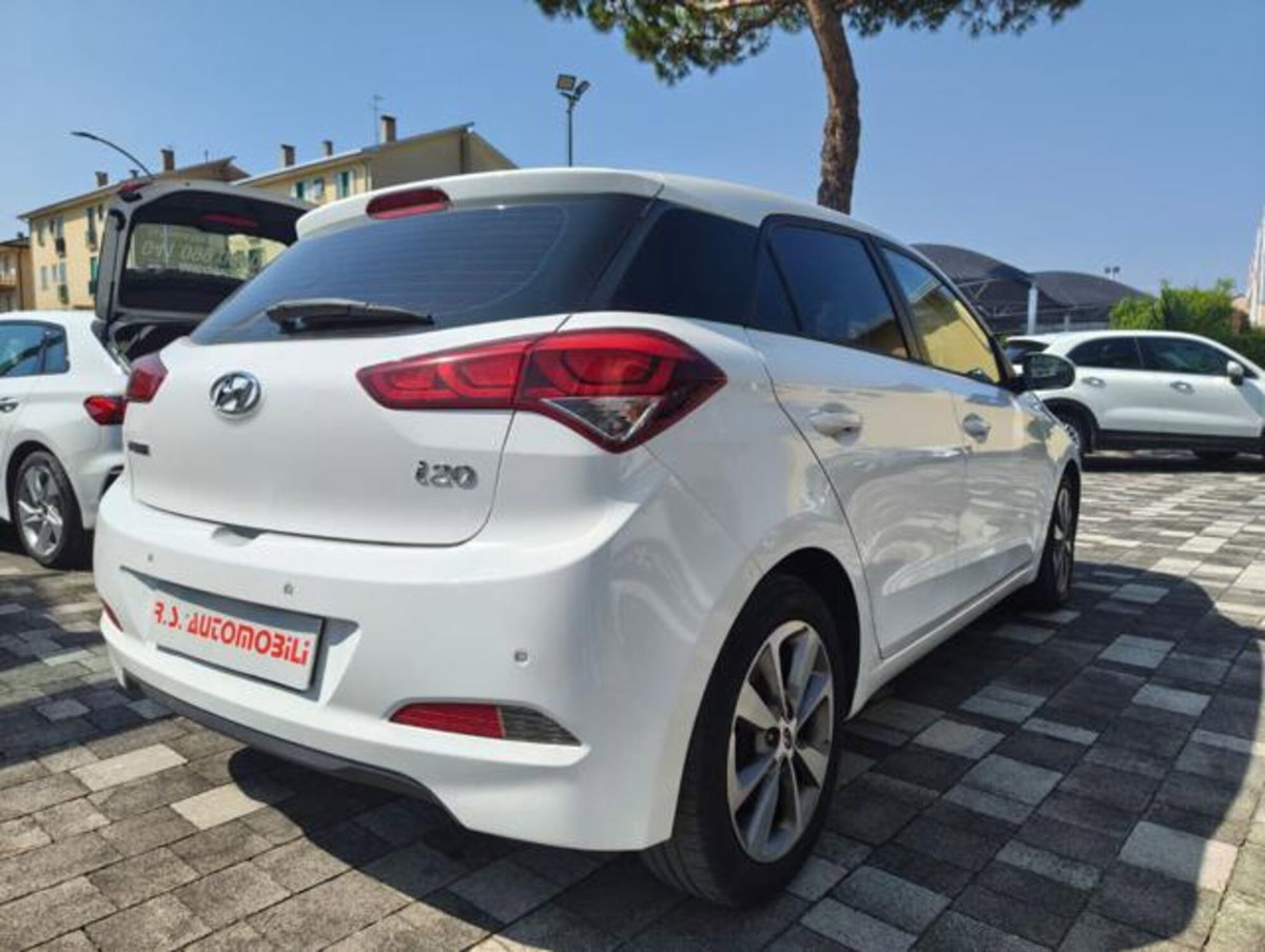 Hyundai i20 1.0 T-GDI 5 porte Comfort (3)