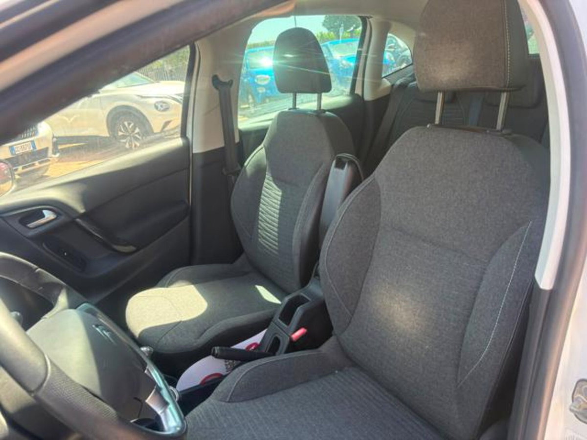 Citroen C3 PureTech 82 Exclusive (8)