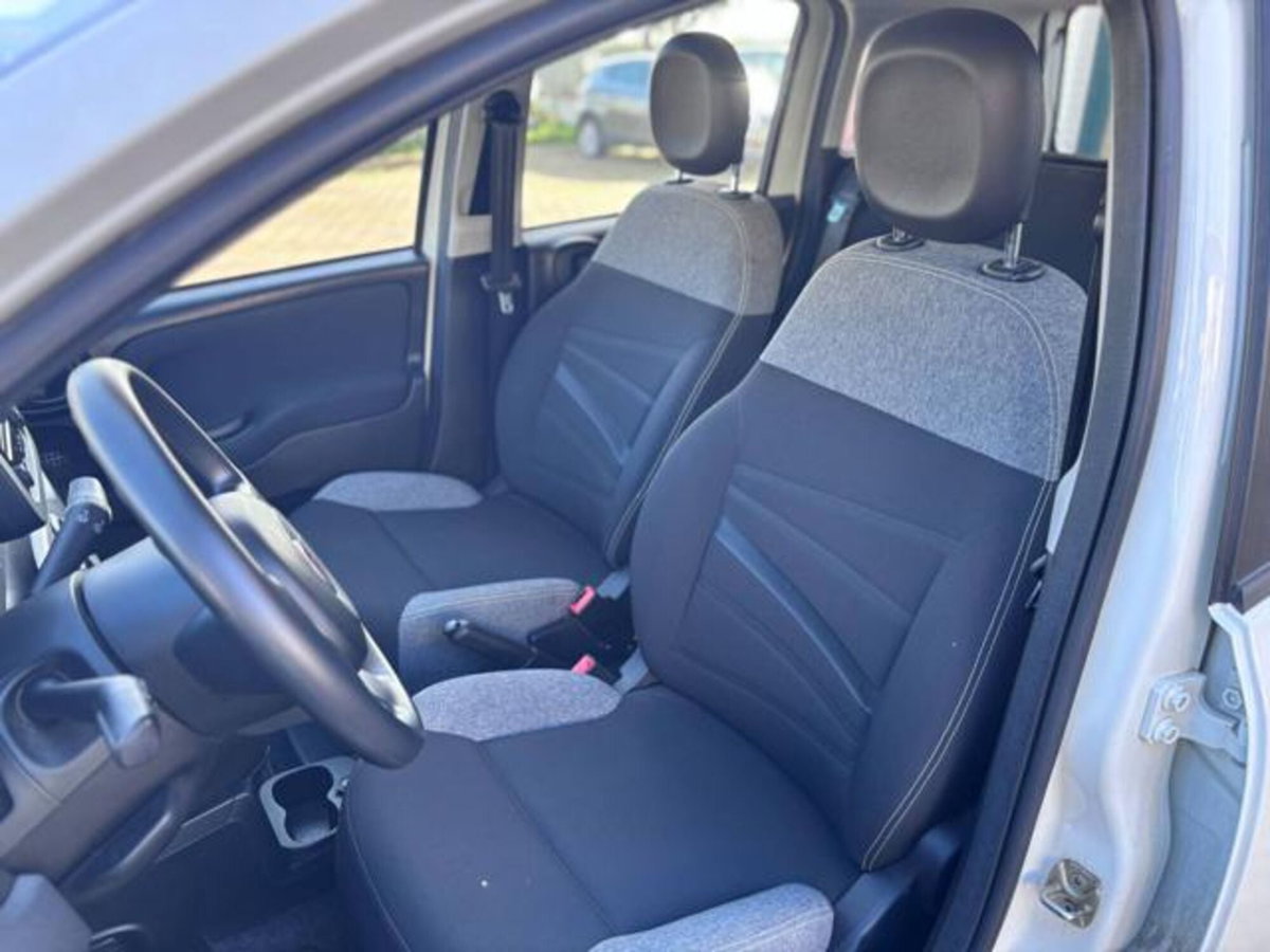 Fiat Panda 1.0 firefly hybrid s&s 70cv (13)