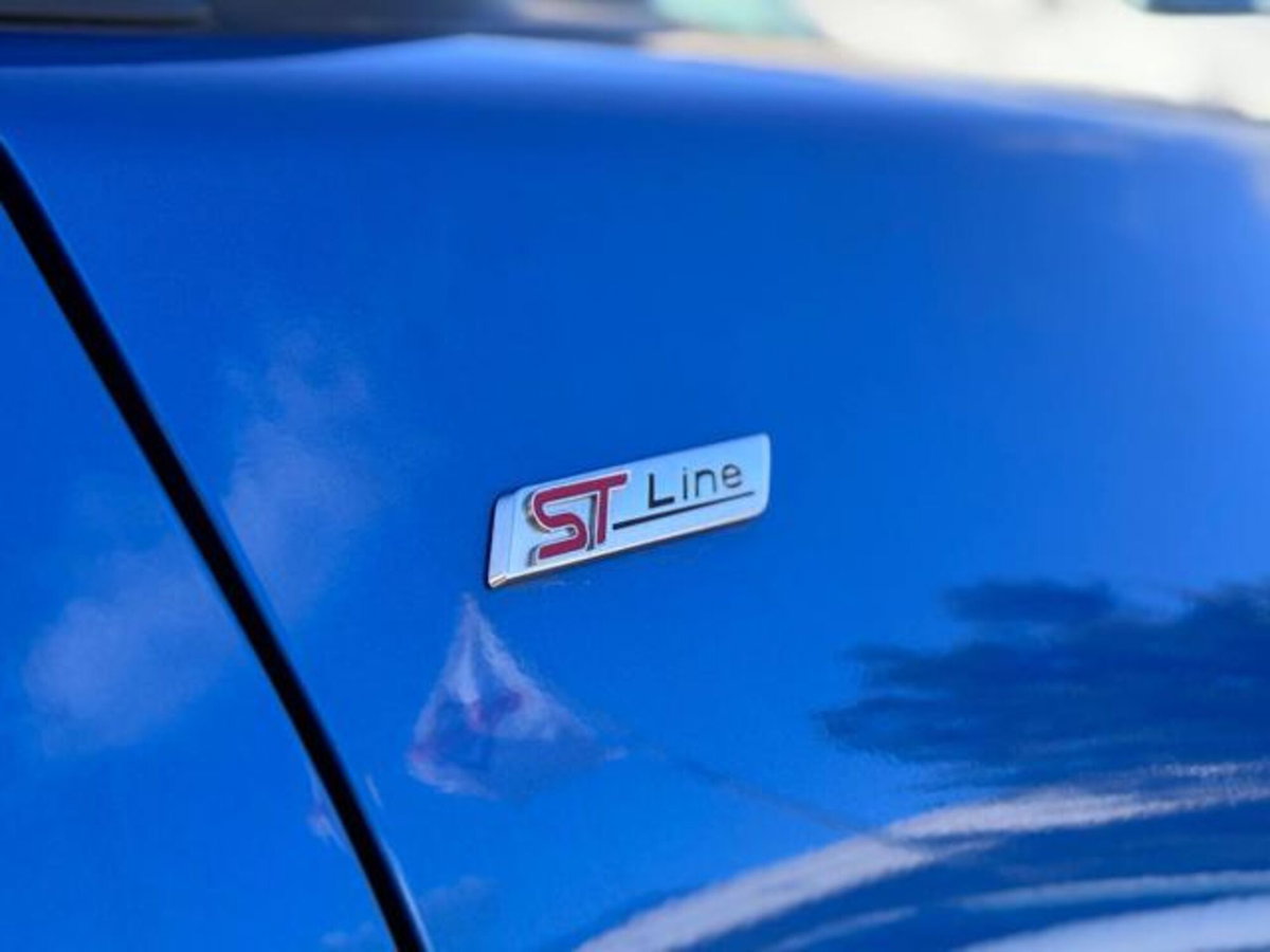 Ford Puma 1.0 EcoBoost Hybrid 125 CV S&S aut. ST-Line X (9)