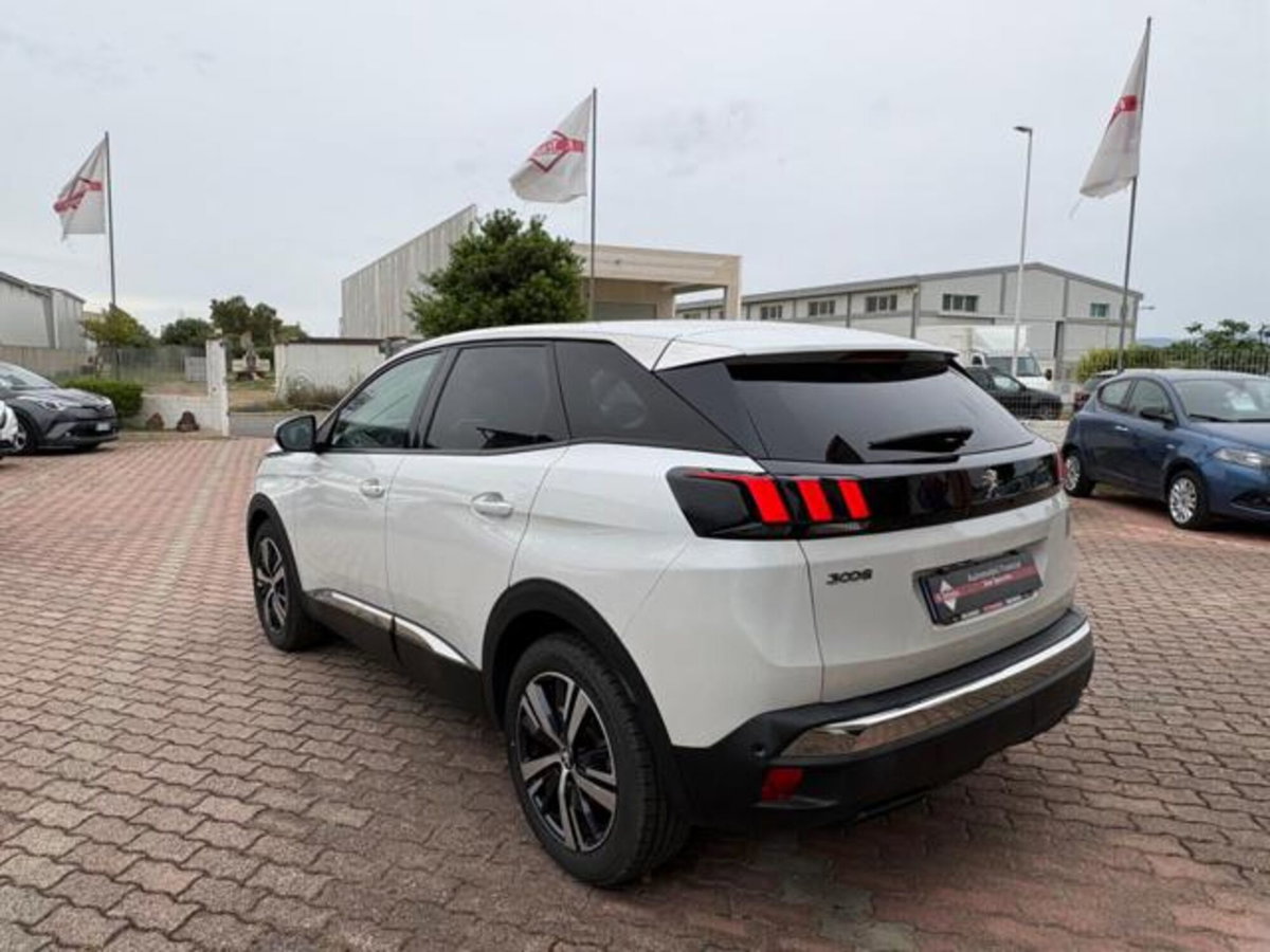 Peugeot 3008 PureTech Turbo 130 S&S Allure Pack (2)
