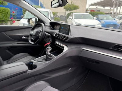 Peugeot 3008 PureTech Turbo 130 S&S Allure Pack (8)