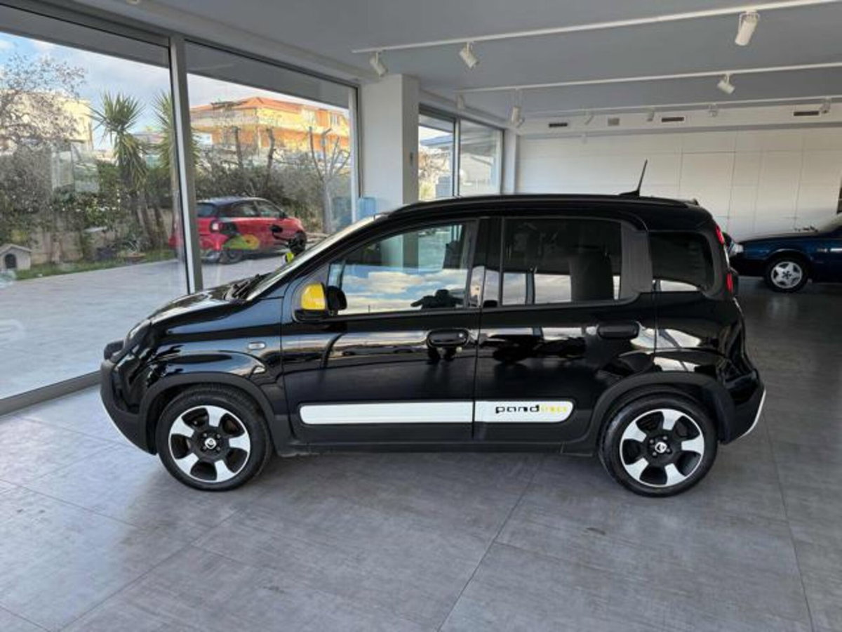 Fiat Pandina 1.0 firefly hybrid s&s 70cv (2)