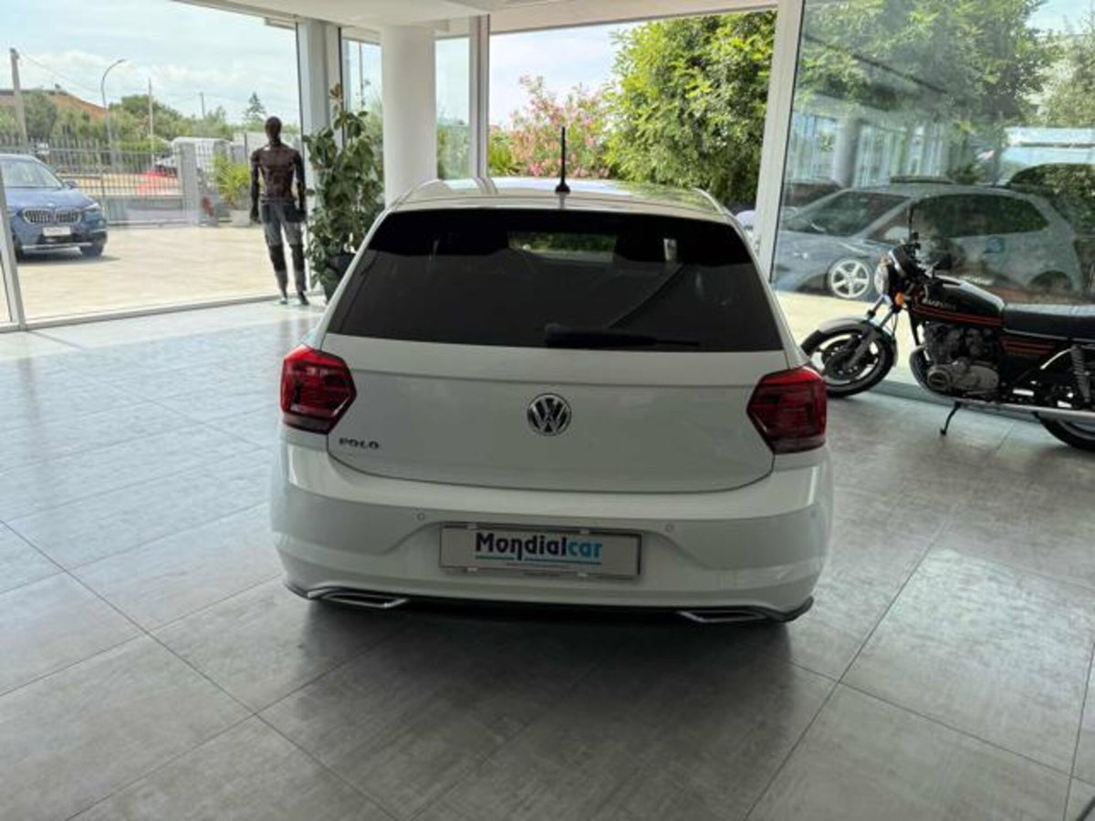 Volkswagen Polo 1.6 TDI 95 CV DSG 5p. Highline BlueMotion Tech. (3)