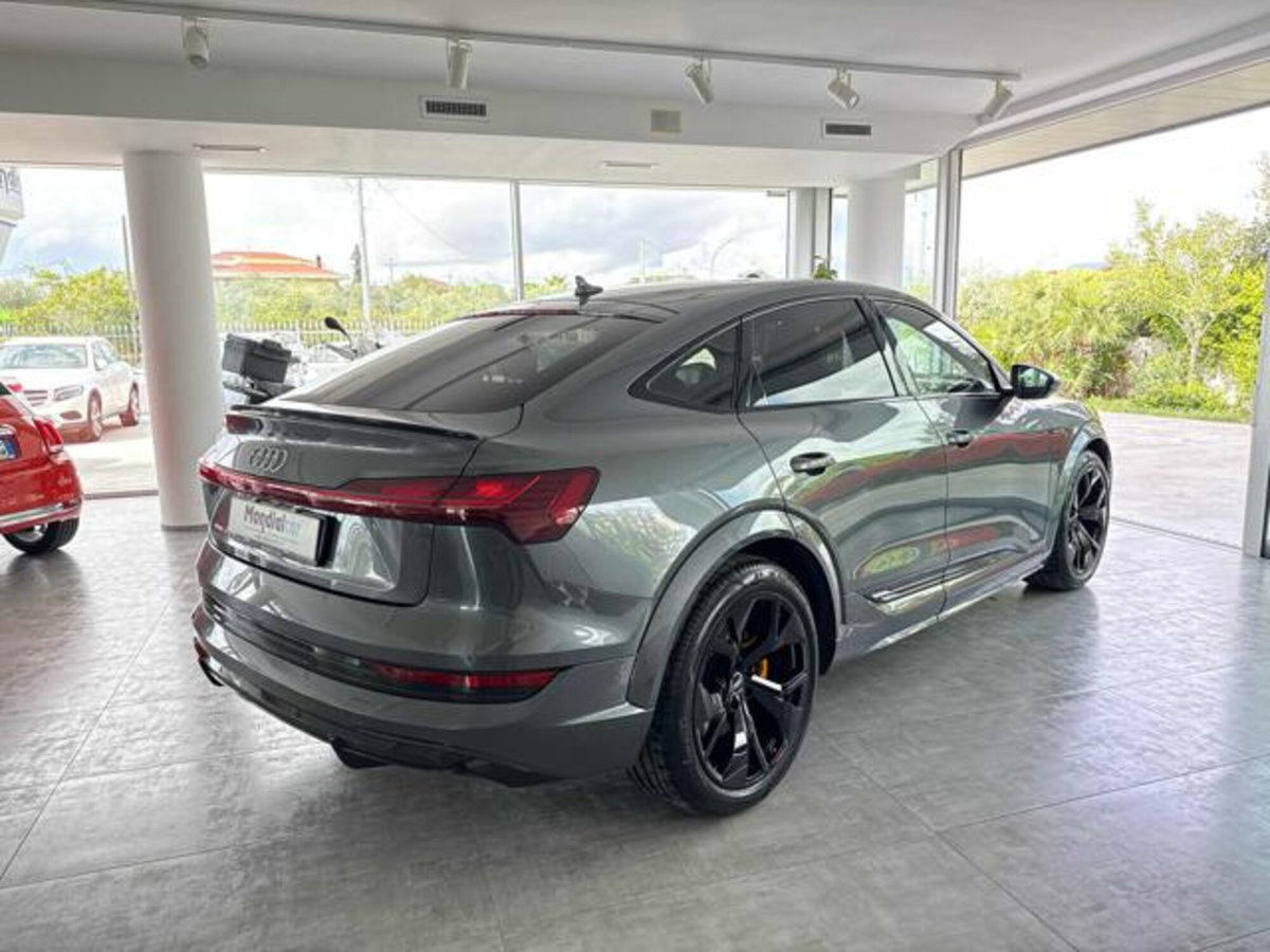 Audi e-tron Sportback S sport attitude (2)