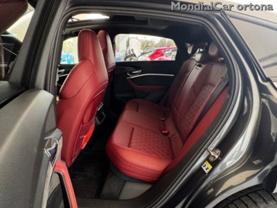 Audi e-tron Sportback S sport attitude (8)