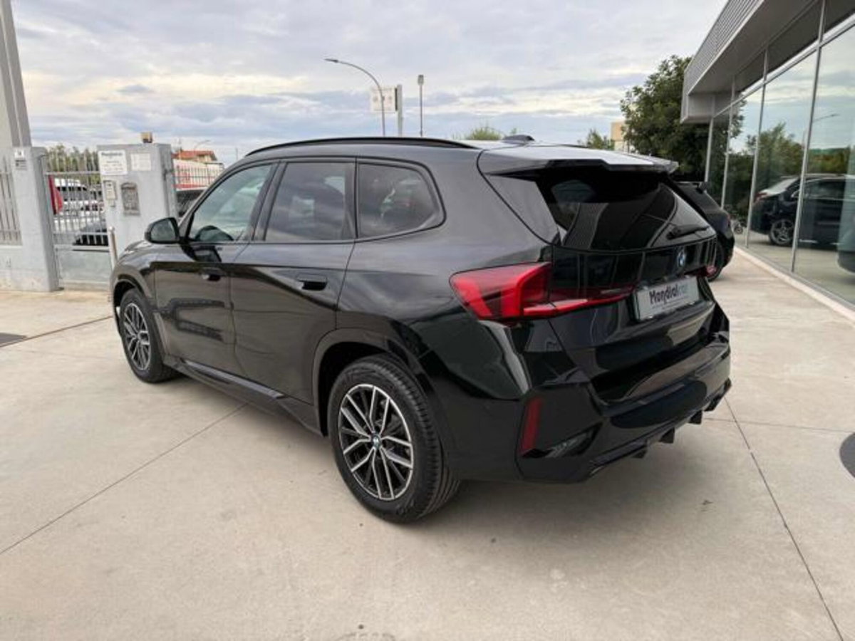 BMW X1 sDrive 18d Msport (5)
