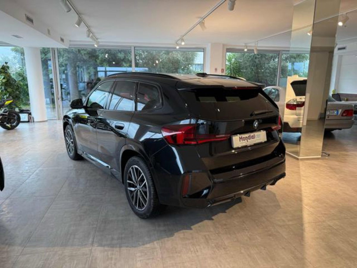 BMW X1 sDrive 18d Msport (9)
