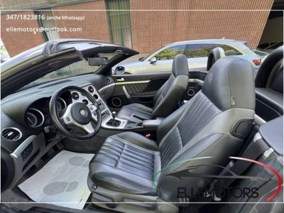 Alfa Romeo Spider 3.2 JTS V6 Q4 Exclusive (14)
