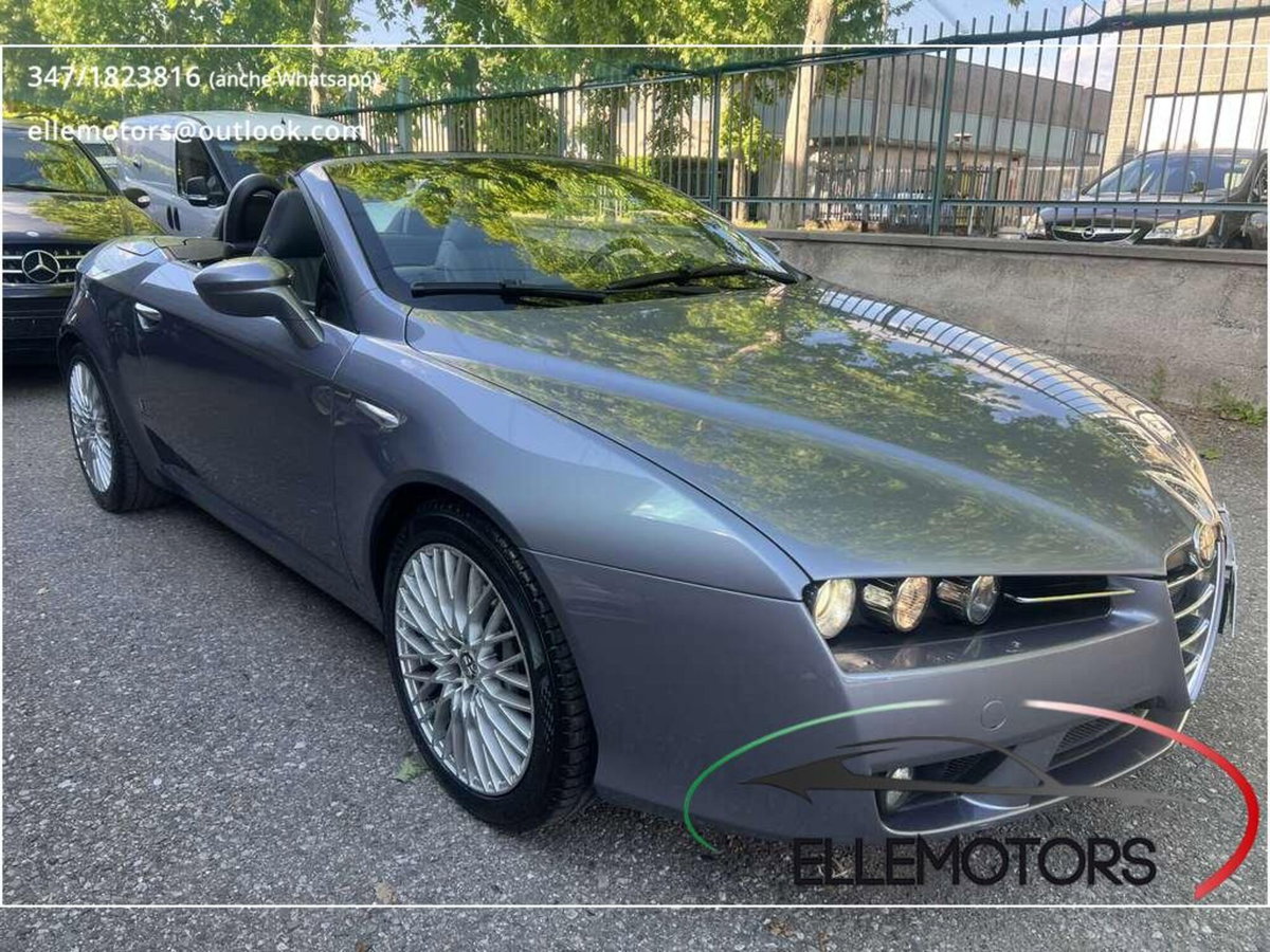 Alfa Romeo Spider 3.2 JTS V6 Q4 Exclusive (3)