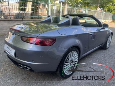 Alfa Romeo Spider 3.2 JTS V6 Q4 Exclusive (4)