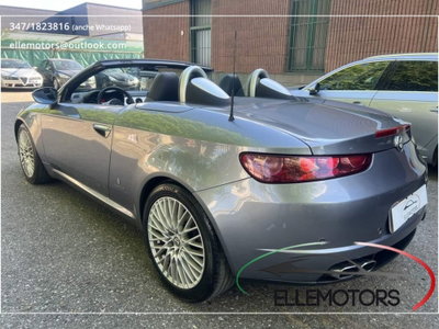 Alfa Romeo Spider 3.2 JTS V6 Q4 Exclusive (6)