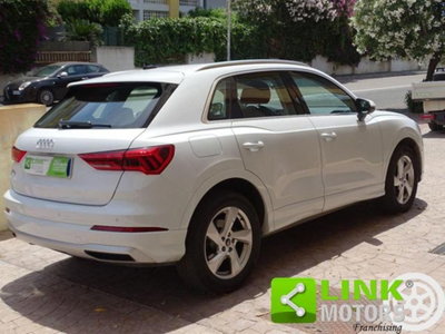 Audi Q3 2.0 TDI 150 CV (4)