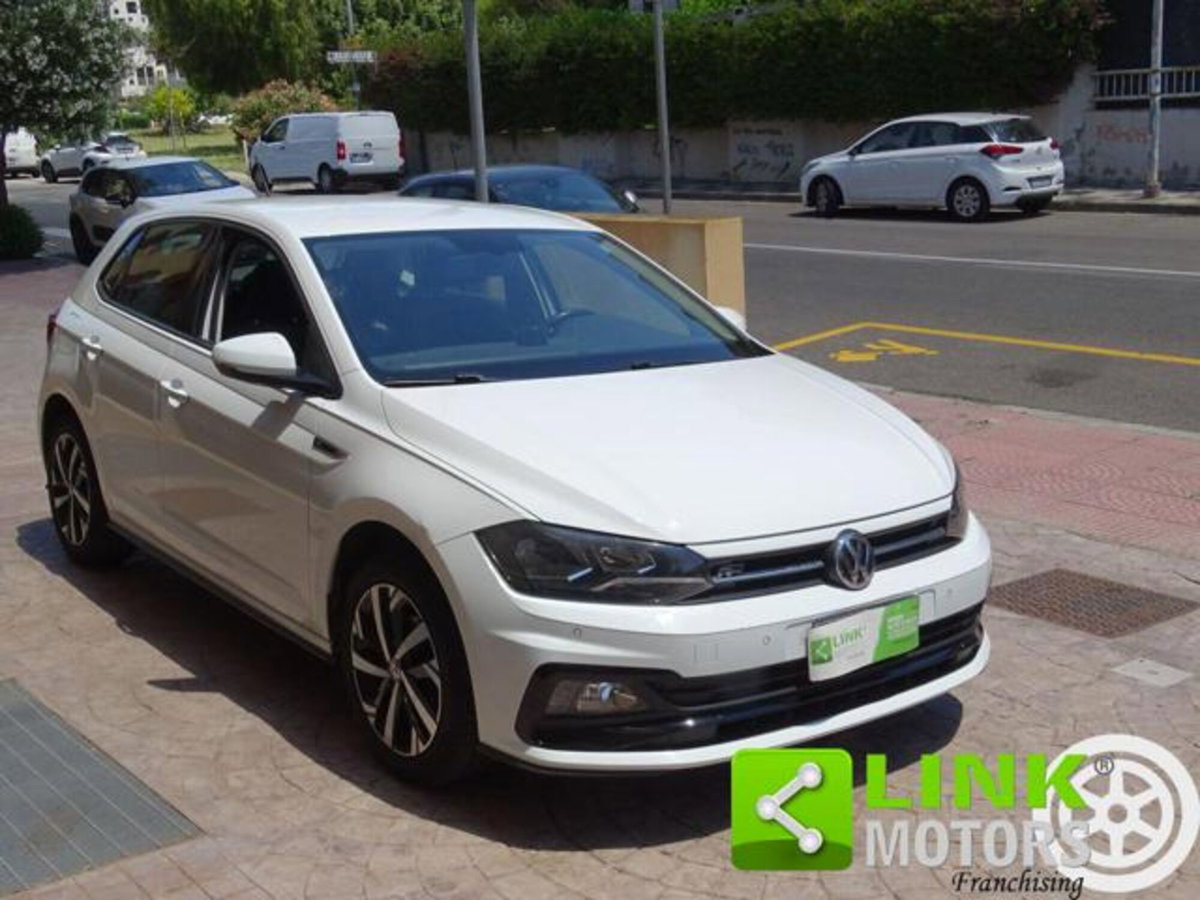 Volkswagen Polo 1.0 tsi R-Line 95cv (3)