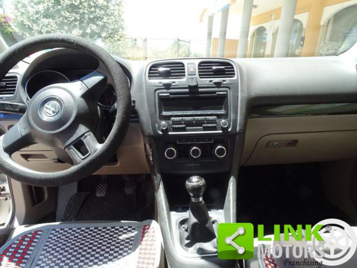 Volkswagen Golf Variant 1.6 TDI 105 CV Trendline BlueMotion Technology (10)