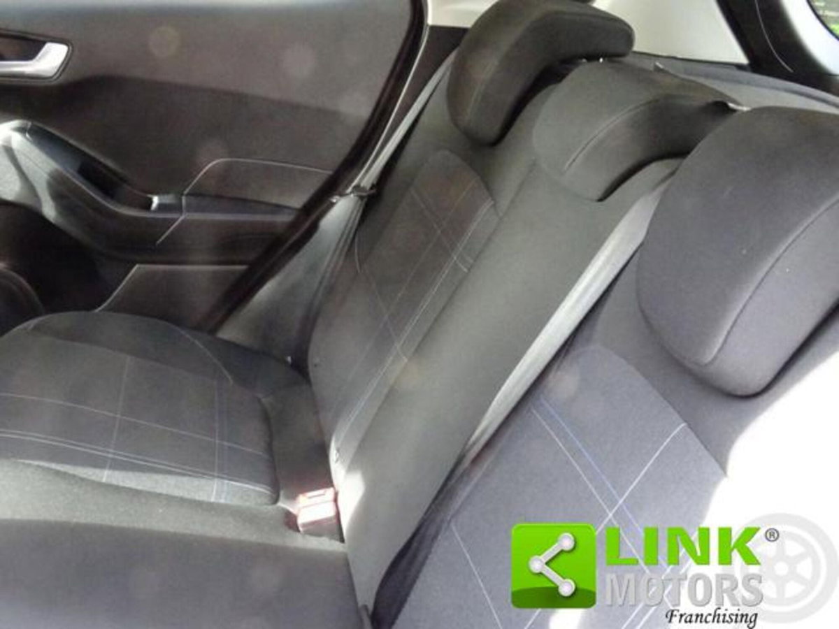 Ford Fiesta 1.5 TDCi 5 porte Plus (9)