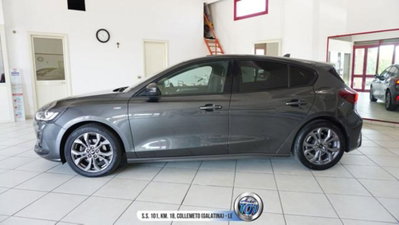 Ford Focus 1.0 EcoBoost Hybrid 125 CV Power. 5p. ST-Line Style (13)