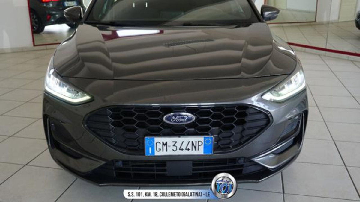 Ford Focus 1.0 EcoBoost Hybrid 125 CV Power. 5p. ST-Line Style (4)