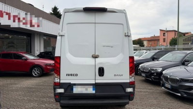 Iveco Daily Telaio 35S12 2.3 HPT PL Cabinato (4)