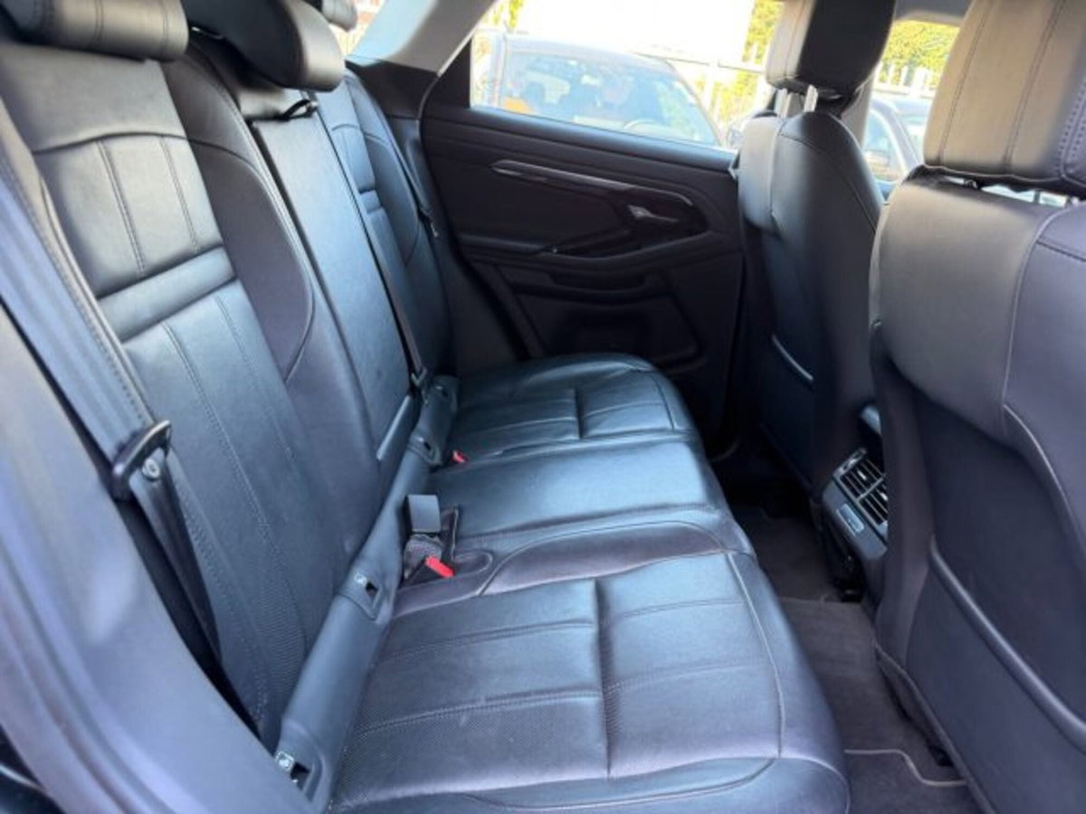 Land Rover Range Rover Evoque 1.5 I3 PHEV 300 CV AWD Auto (10)