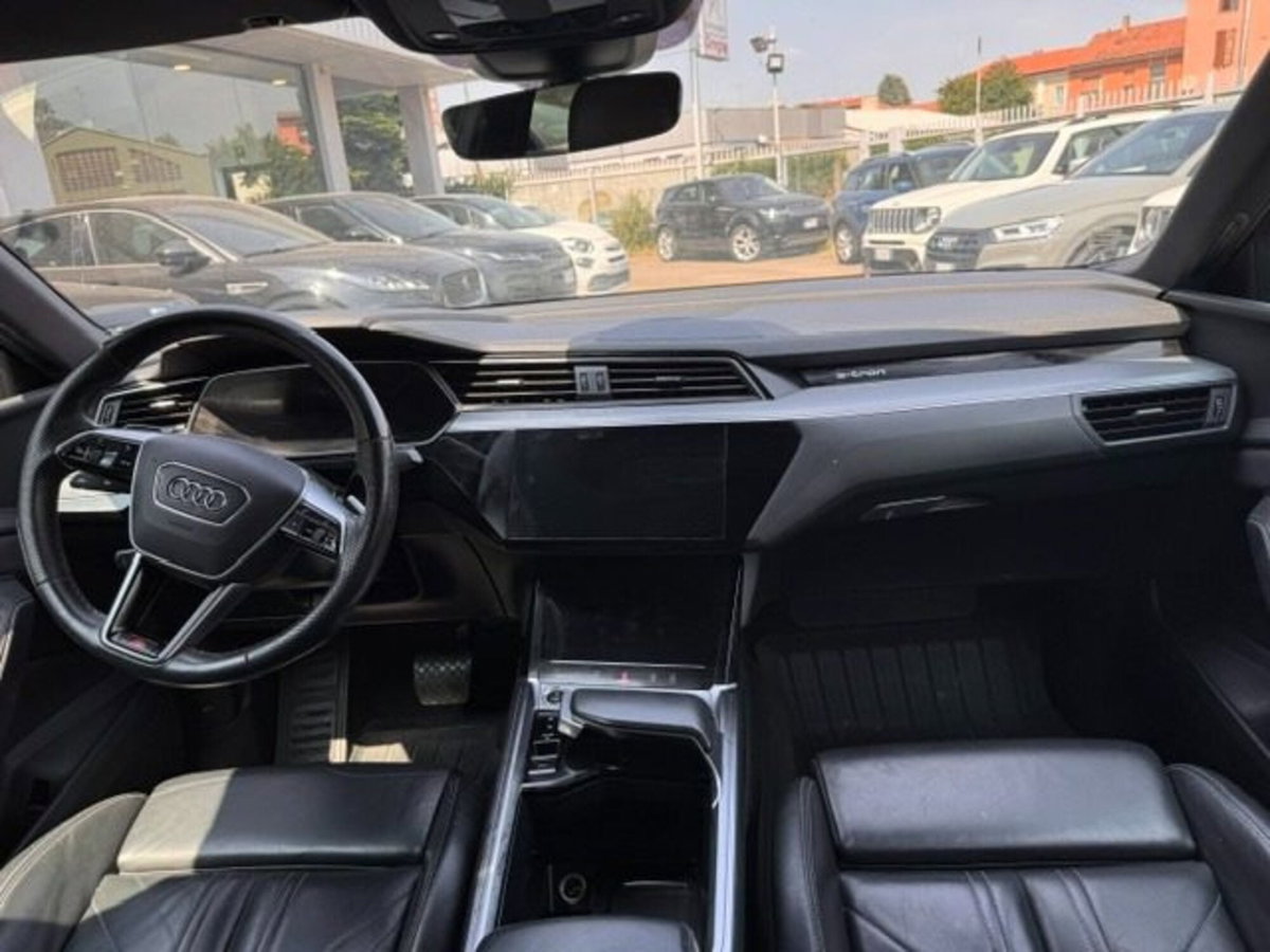 Audi e-tron Sportback 55 quattro S line Fast edition (14)