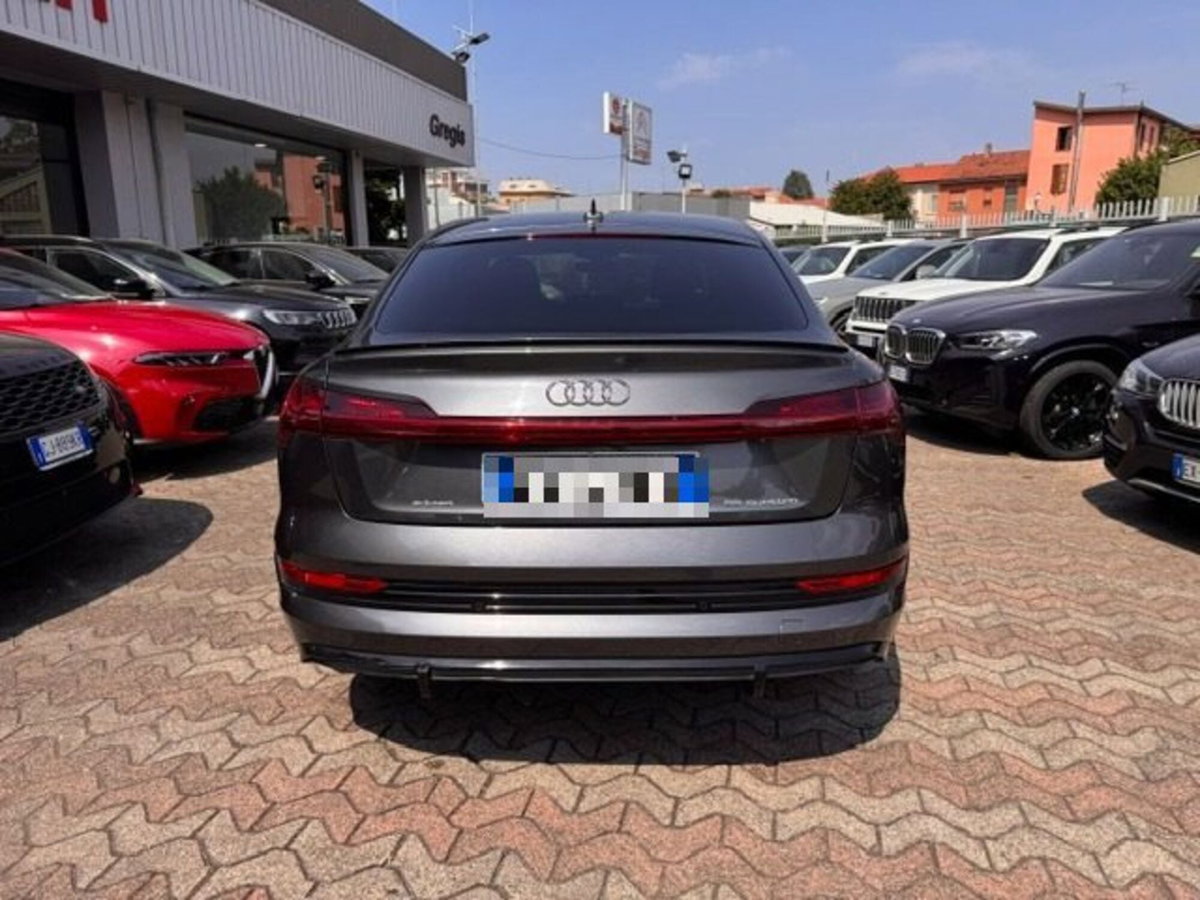 Audi e-tron Sportback 55 quattro S line Fast edition (6)