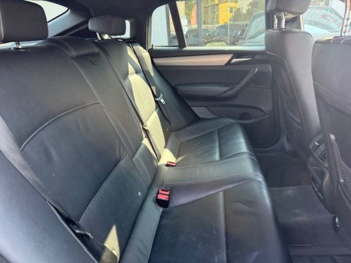 BMW X4 xDrive20d Msport (9)