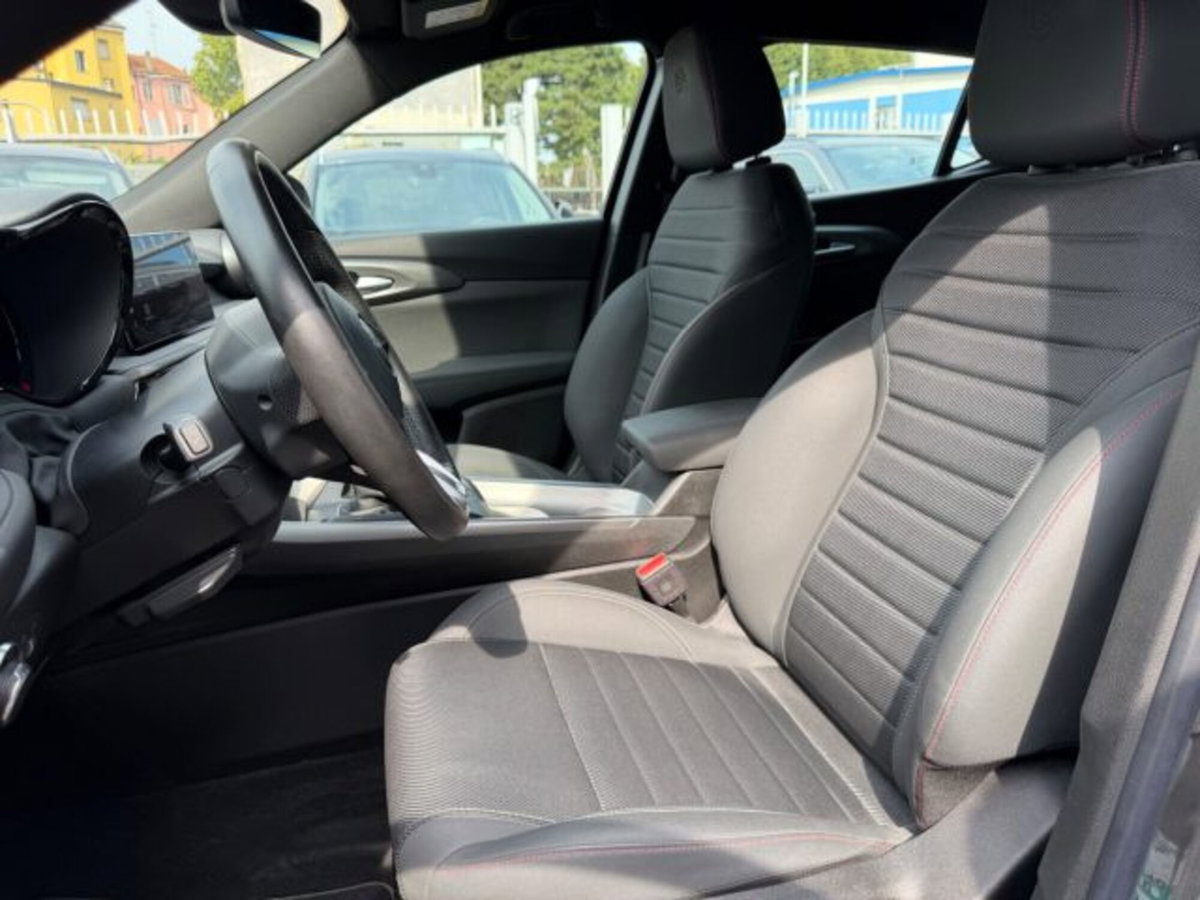 Alfa Romeo Tonale 1.6 Sprint 130cv tct6 (7)