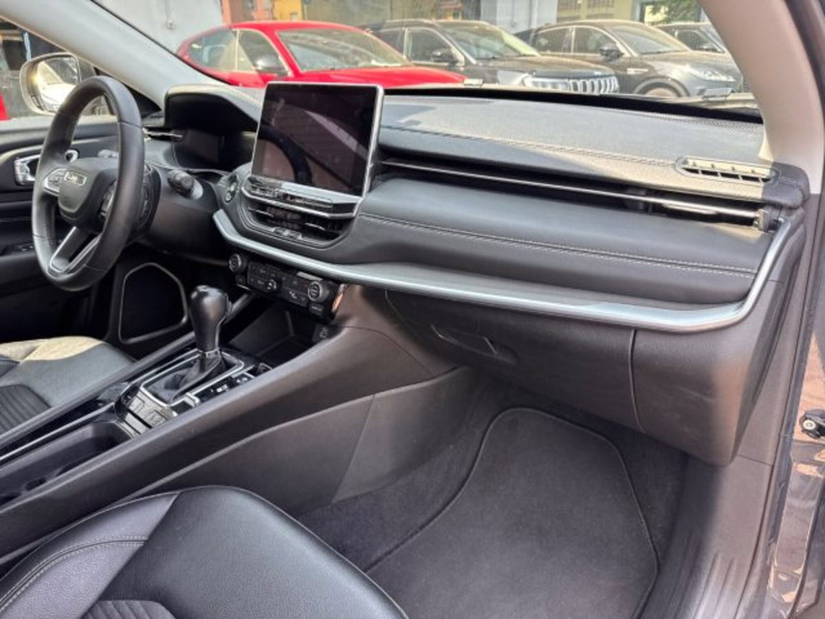 Jeep Compass 1.3 T4 190CV PHEV AT6 4xe Limited (12)