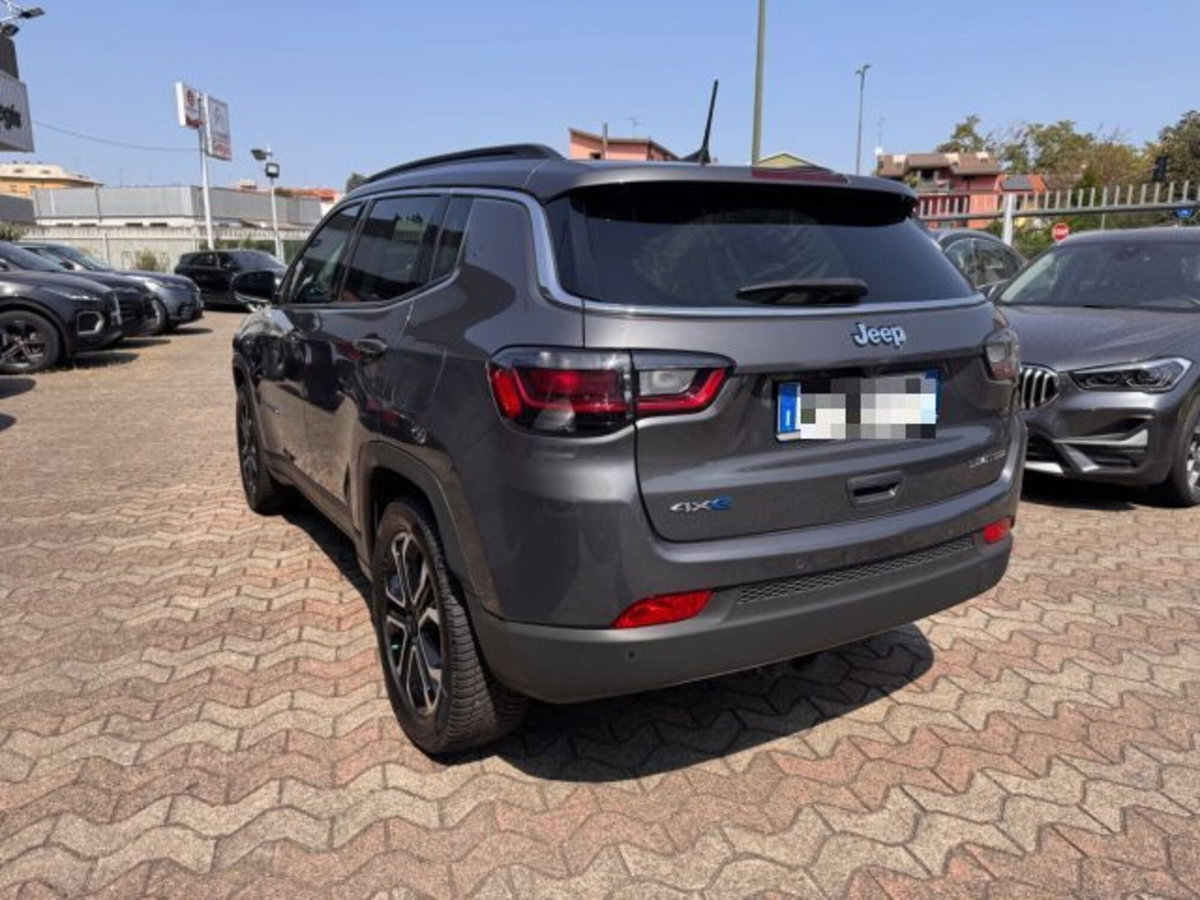Jeep Compass 1.3 T4 190CV PHEV AT6 4xe Limited (6)