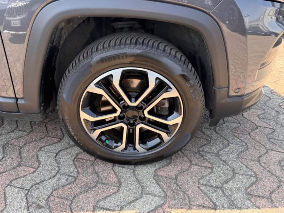 Jeep Compass 1.3 T4 190CV PHEV AT6 4xe Limited (7)