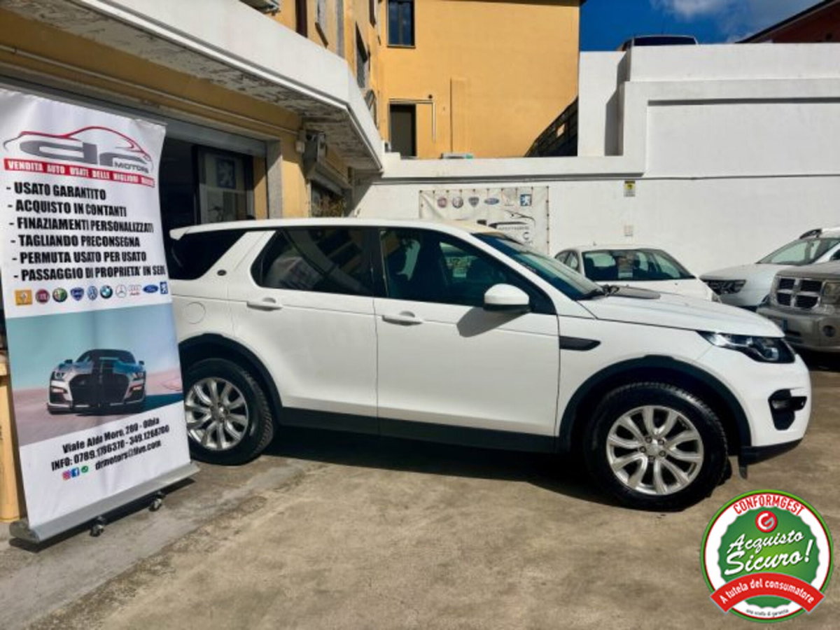Land Rover Discovery Sport 2.0 TD4 150 CV Deep Blue Edition (5)