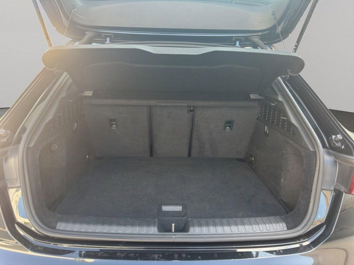 Audi A3 Sportback 35 TDI S tronic Business (12)