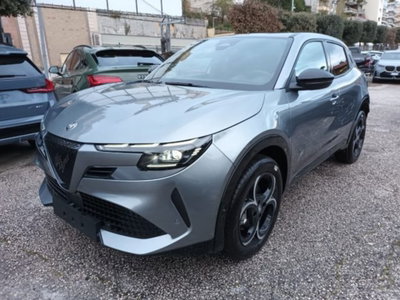 Alfa Romeo Junior elettrica Ti 156cv (3)
