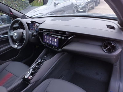 Alfa Romeo Junior elettrica Ti 156cv (9)