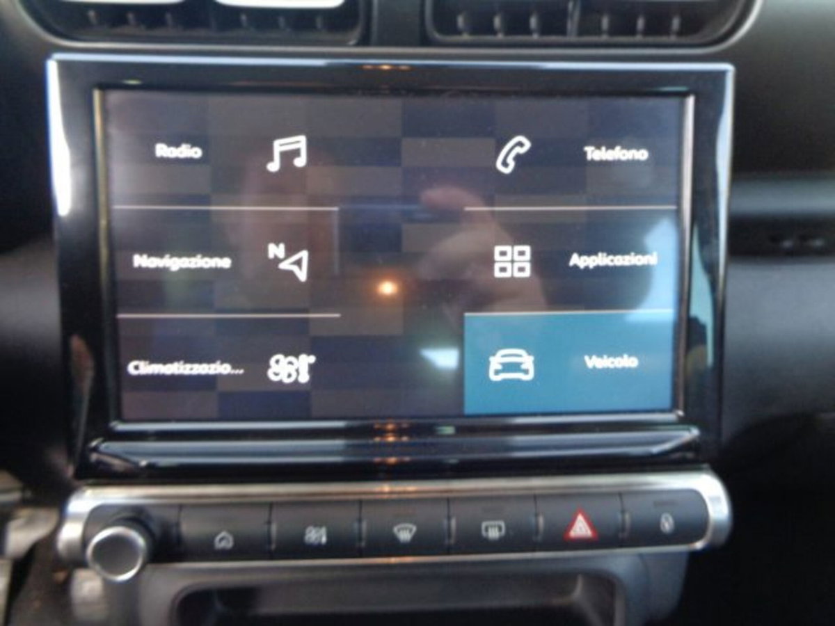 Citroen C3 Aircross BlueHDi 110 S&S Shine Pack (10)