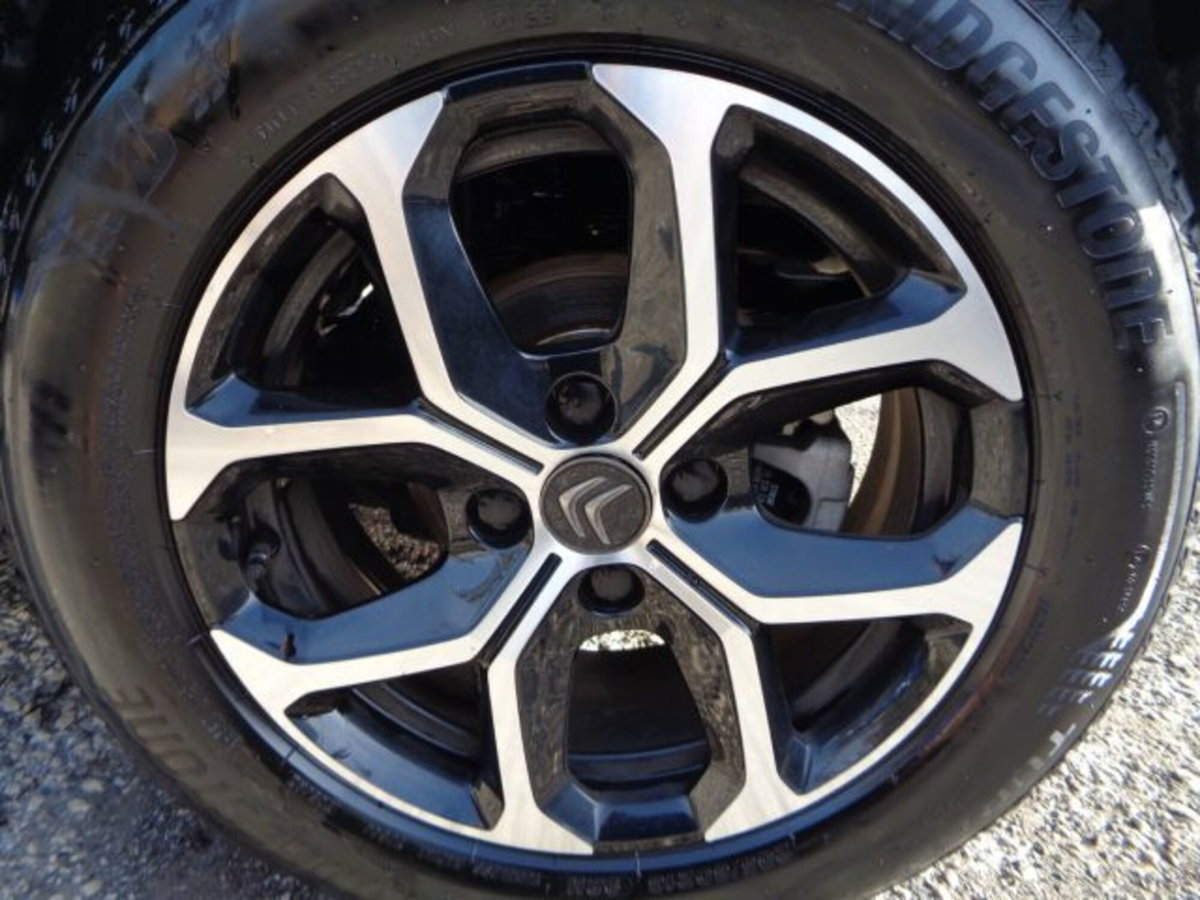 Citroen C3 Aircross BlueHDi 110 S&S Shine Pack (12)